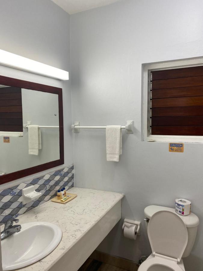 Toby'S Resort Montego Bay Exterior foto