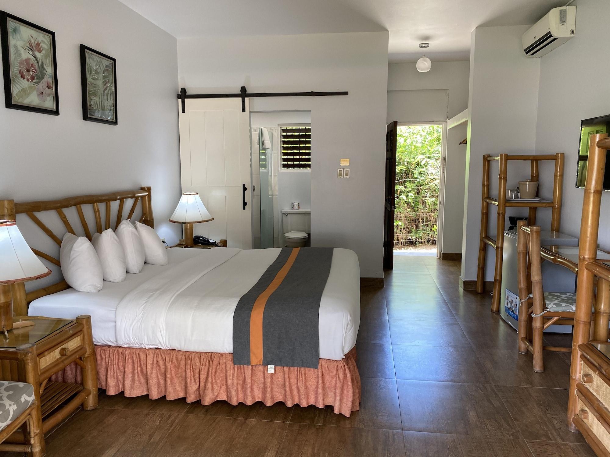 Toby'S Resort Montego Bay Exterior foto