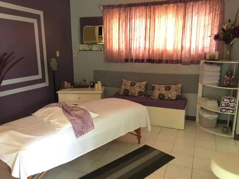 Toby'S Resort Montego Bay Exterior foto