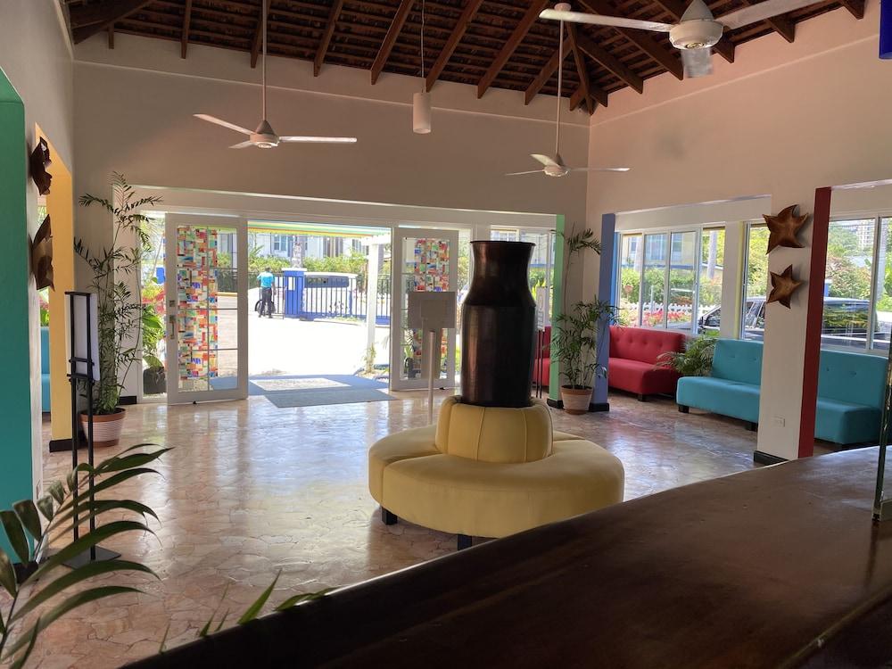 Toby'S Resort Montego Bay Exterior foto