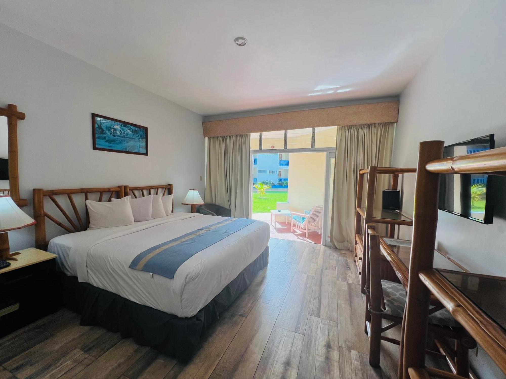 Toby'S Resort Montego Bay Exterior foto