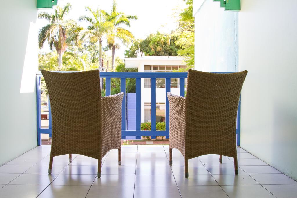Toby'S Resort Montego Bay Exterior foto